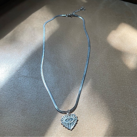 Heart evil eye charm pendant necklace snake herringbone chain silver layer - Picture 3 of 5